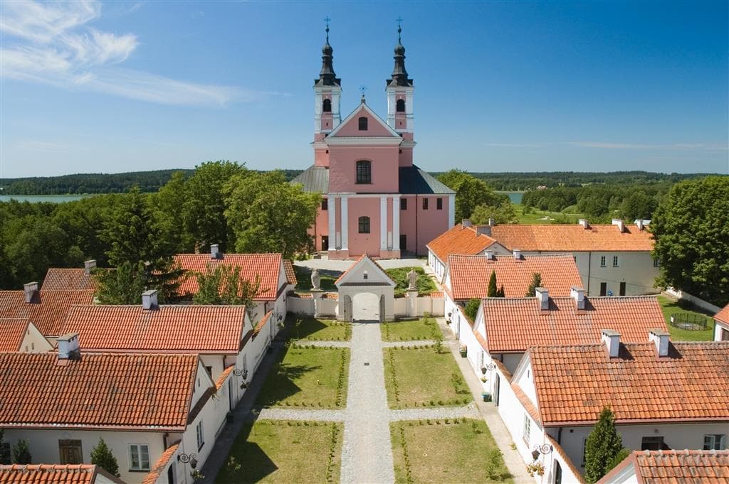 , autobusový poznávací zájazd, Poľsko - Mazúrske jazerá, Svätá Lipka