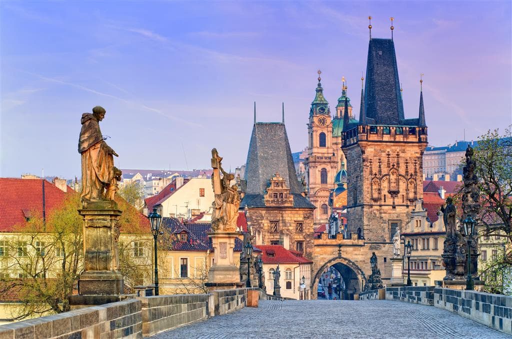 , autobusový poznávací zájazd, Praha - zámky a hrady v Čechách, Praha, Karlov most