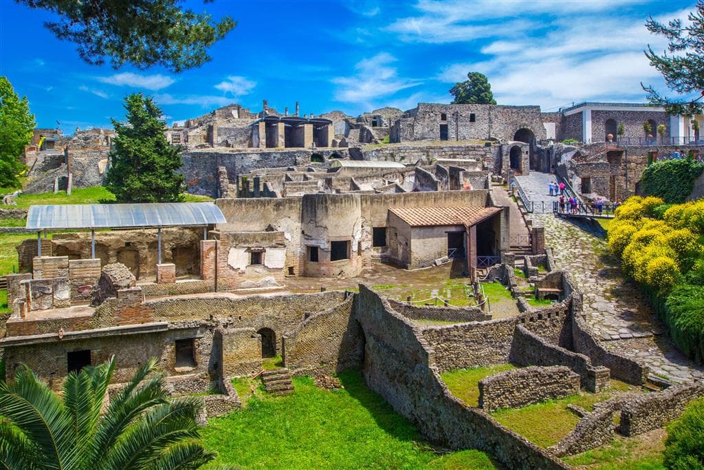 , Letecký poznávací zájazd, Kampánia a čarovný ostrov Capri,, Pompeie