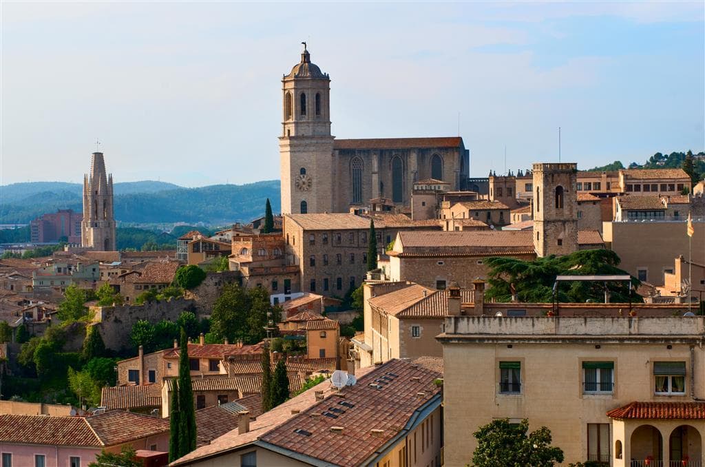 , Letecký poznávací zájazd, Pobytovo-poznávacie Španielsko, Girona