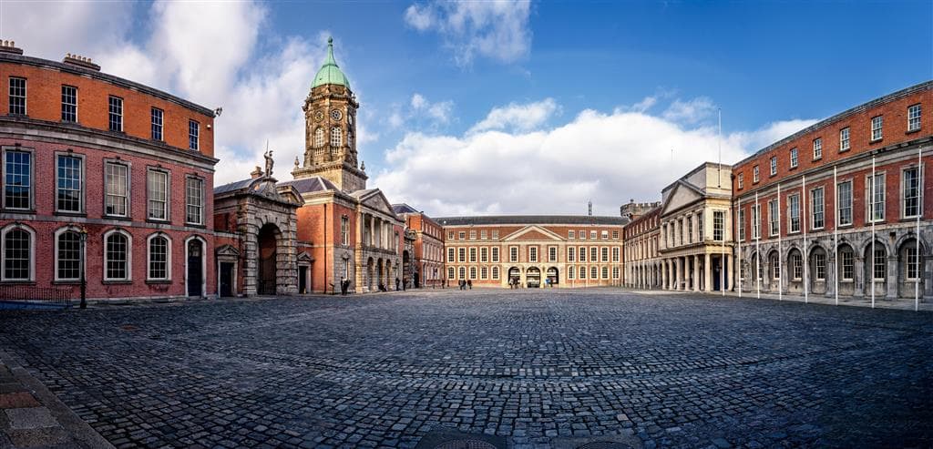 Dublin a Moherské útesy, letecký poznávací zájazd, Dublin a Mohérske útesy, Dublin hrad