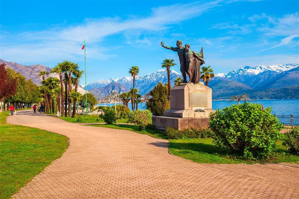 , autobusový poznávací zájazd, Talianske alpské jazerá, Stresa, park
