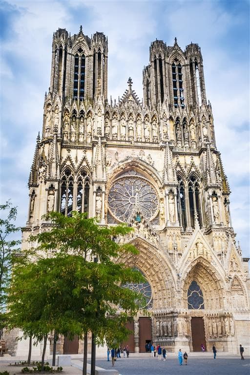, autobusový poznávací zájazd, Čarovné Alsasko, Notre Dame de Strasbourg