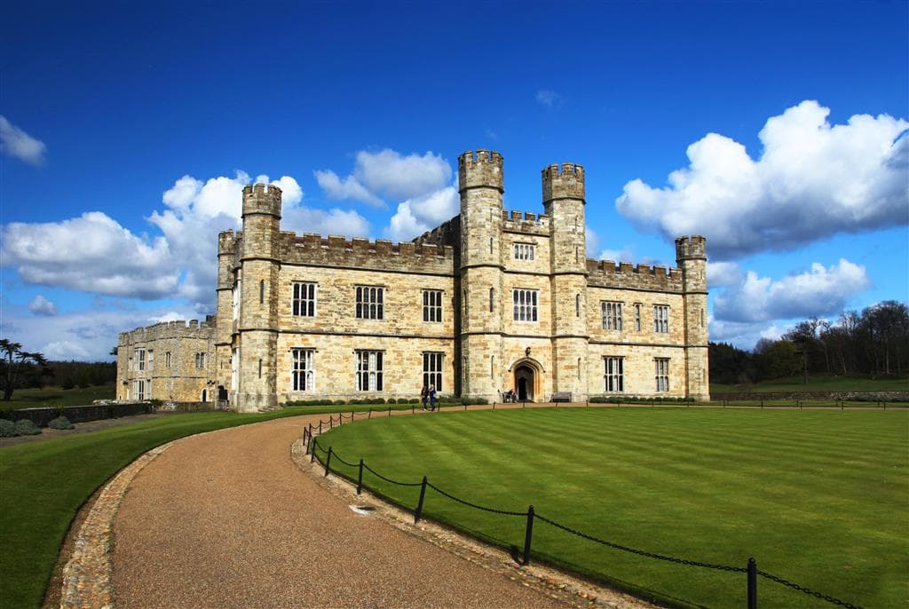 , Letecký poznávací zájazd,  Veľká Británia, Okruh južným Anglickom, Leeds Castle