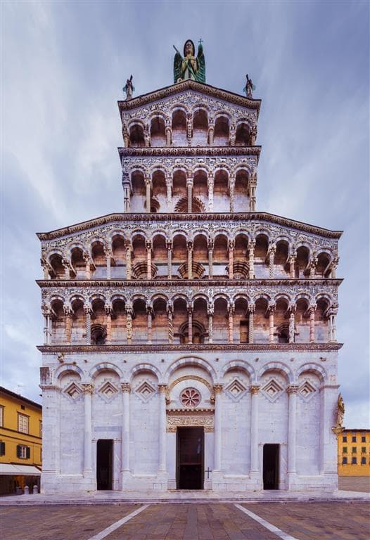 , autobusový poznávací zájazd, To najkrajšie z Toskánska, Lucca, kostol San Michele in Foro