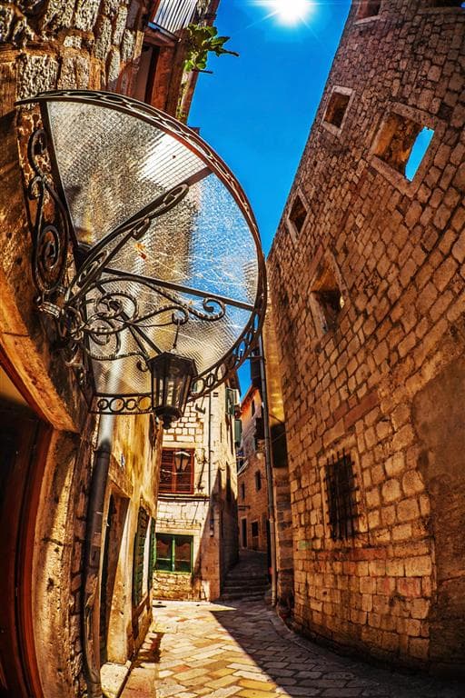 Poznávacie zájazdy , Veľký okruh Balkánom s Dubrovníkom, Albánsko
