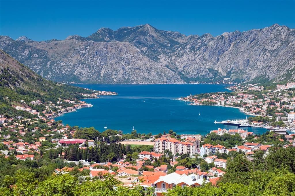 Poznávacie zájazdy , Veľký okruh Balkánom s Dubrovníkom, Čierna Hora, Boka Kotorská