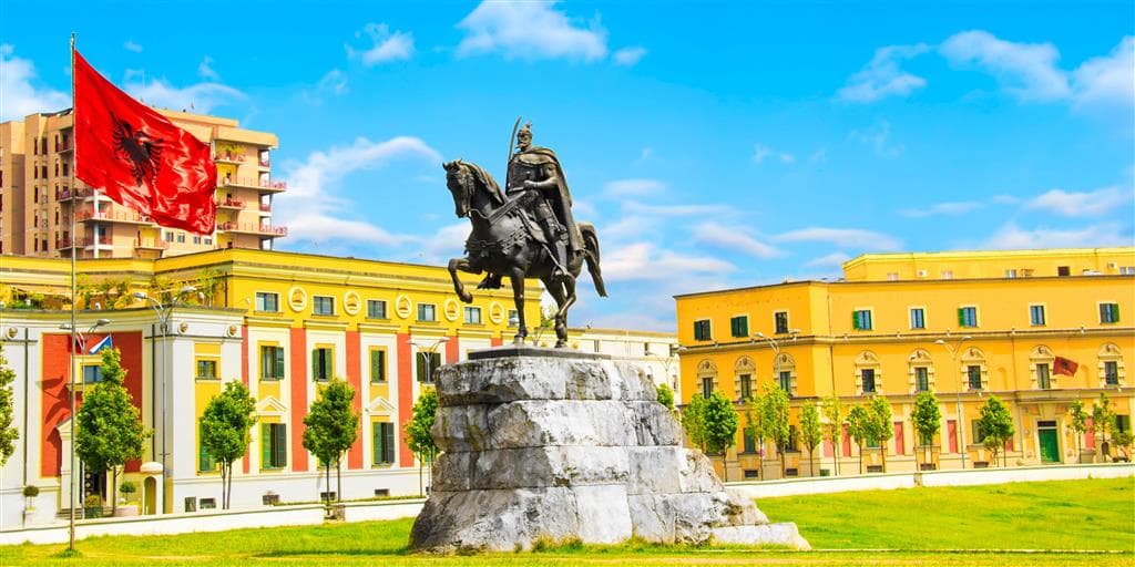 Poznávacie zájazdy , Veľký okruh Balkánom s Dubrovníkom, Albánsko, Tirana