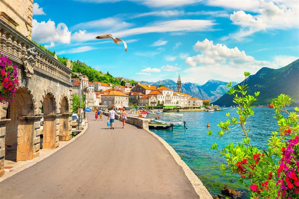 Poznávacie zájazdy , Veľký okruh Balkánom s Dubrovníkom, Čierna Hora, Perast