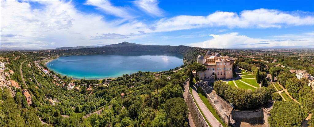 Poznávacie zájazdy autobusom , Rím a olasť Lazio, Castel Gandolfo - jazero Albano