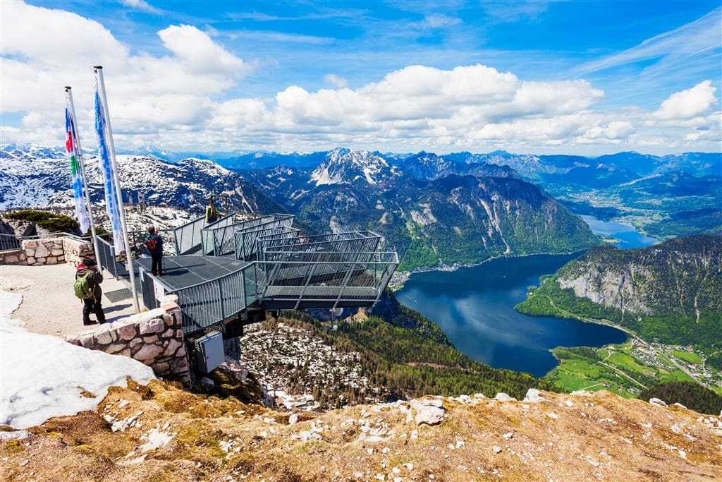 , poznávacie zájazdy autobusom, Rakúske jazerá a Hallstatt, Dachstein Krippenstein