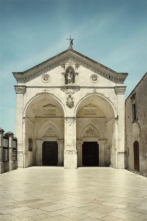 Autobusové poznávacie zájazdy , Taliansko, Apúlia s kúpaním, Monte Sant Angelo