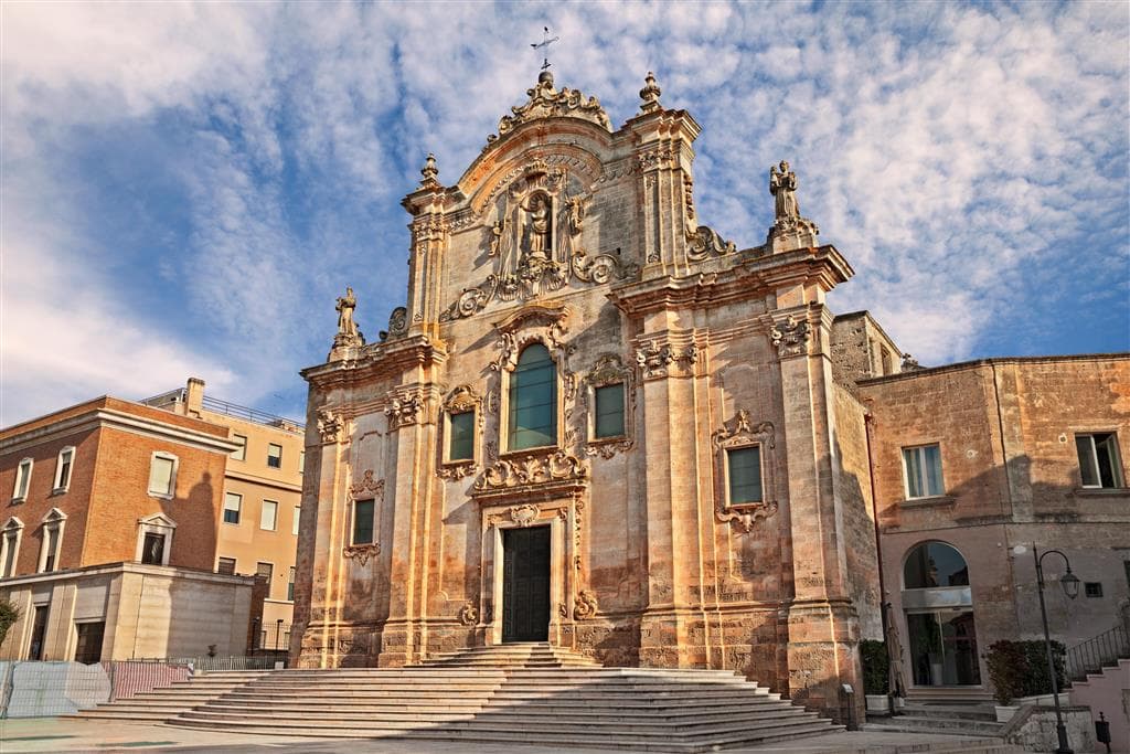 Autobusové poznávacie zájazdy , Taliansko, Apúlia s kúpaním, Matera, Kostol sv. Františka z Assisi