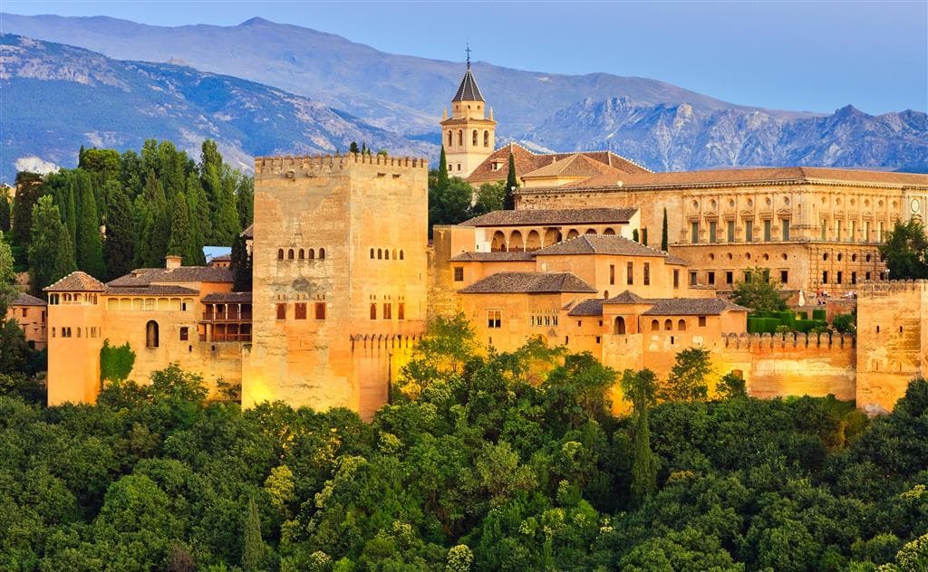 , Letecký poznávací zájazd, Španielsko, Andalúzia s pobytom pri mori, Alhambra