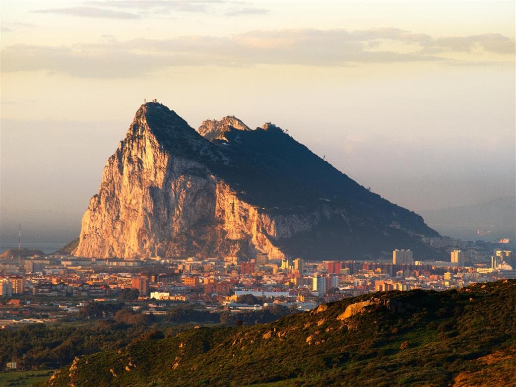 , Letecký poznávací zájazd, Španielsko Andalúzia s pobytom pri mori, Gibraltár