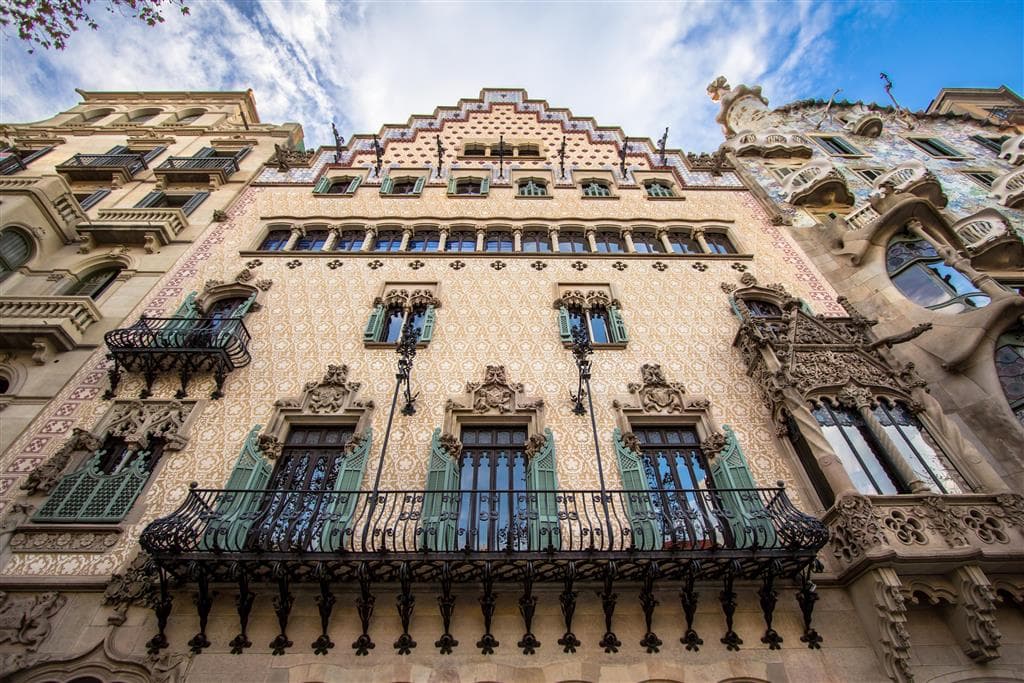 , Letecké poznávacie zájazdy, Španielsko, Barcelona, Girona a Montserrat s kúpaním, Casa Battlo