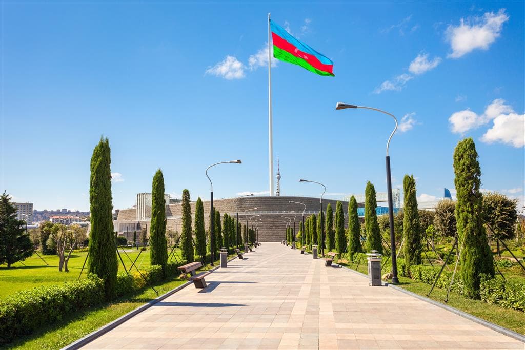 , letecké poznávacie zájazdy, Azerbajdžan - krajina ohňa, Baku