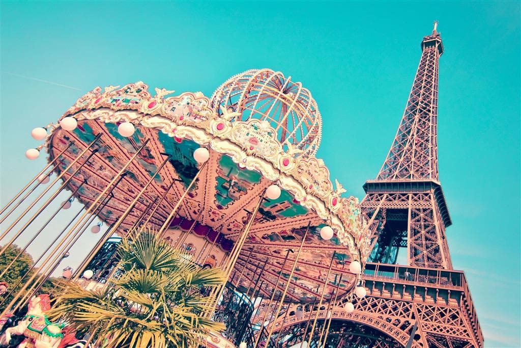 , autobusový poznávací zájazd, Paríž a Disneyland, Eiffelova veža