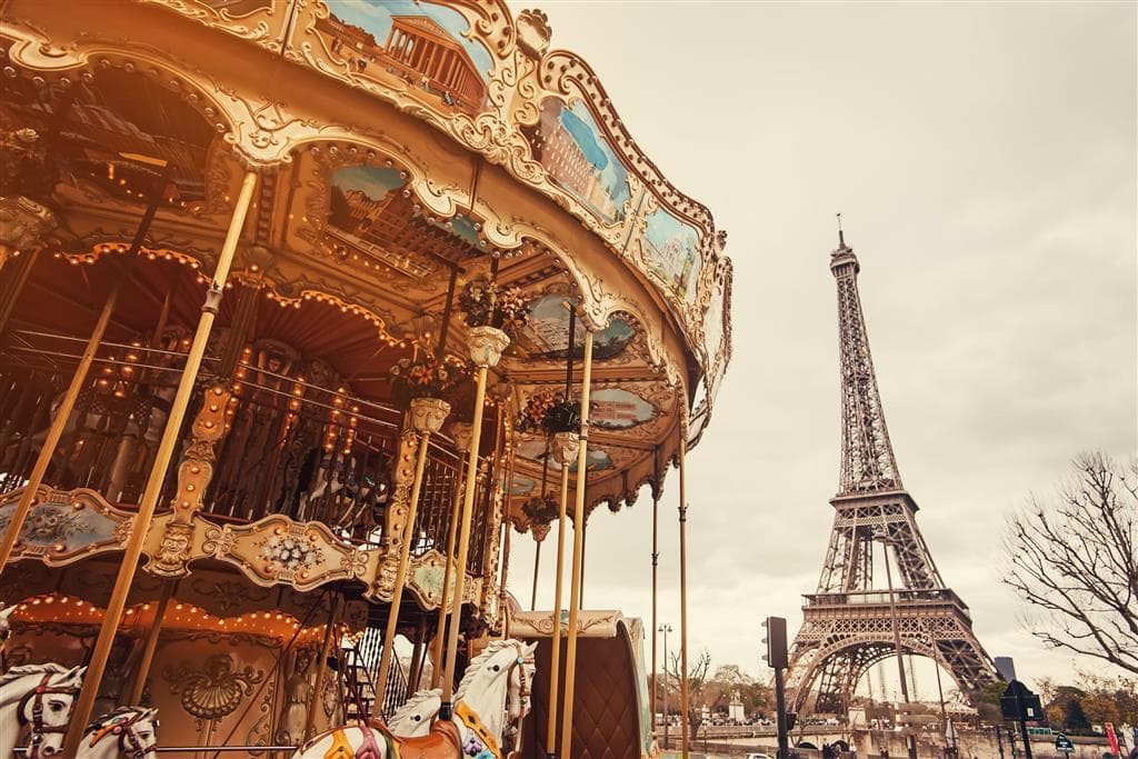 , autobusový poznávací zájazd, Paríž a Disneyland, Eiffelova veža