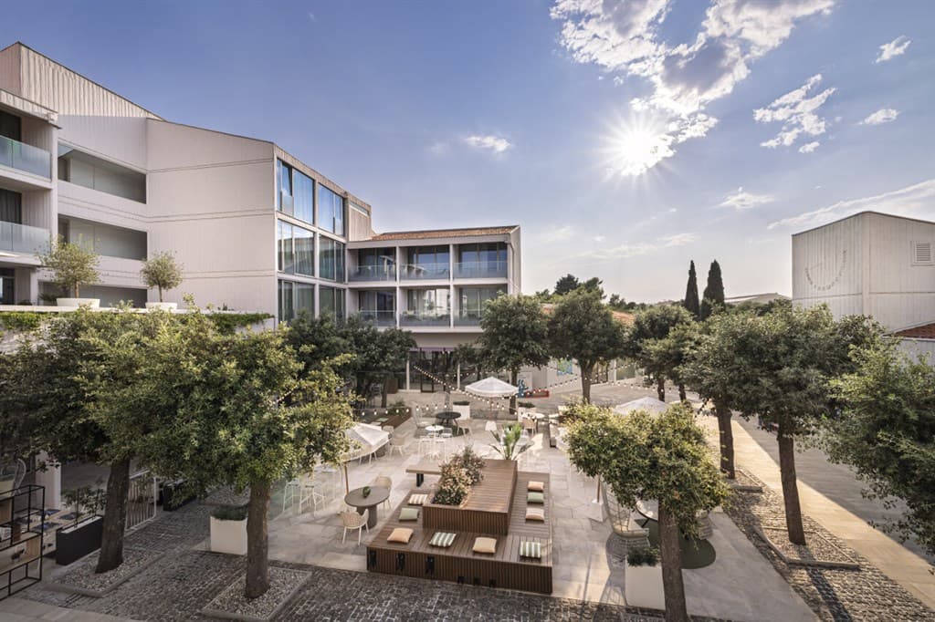 Valamar Tirena