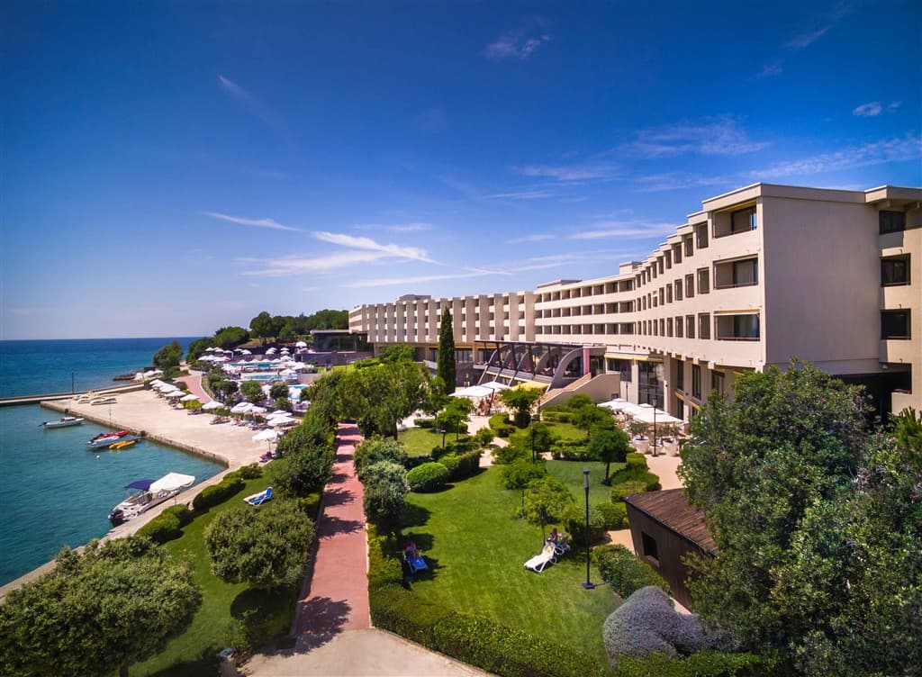 Island hotel Istra