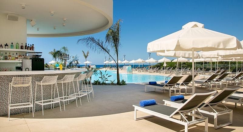 Nissiblu Beach Resort