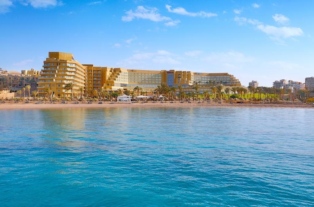 Hilton Plaza Hotel