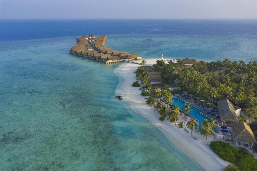 Emerald Faarufushi Resort & Spa