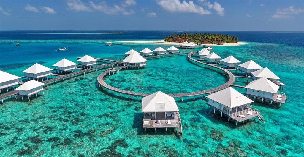 Diamonds Thudufushi
