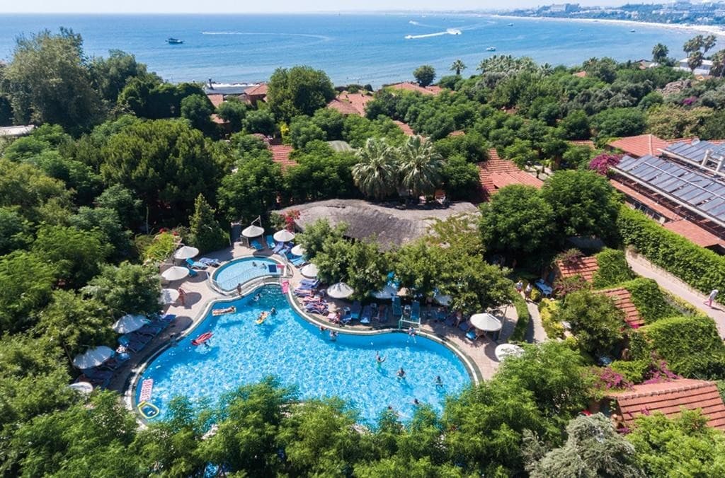 Can Garden Beach