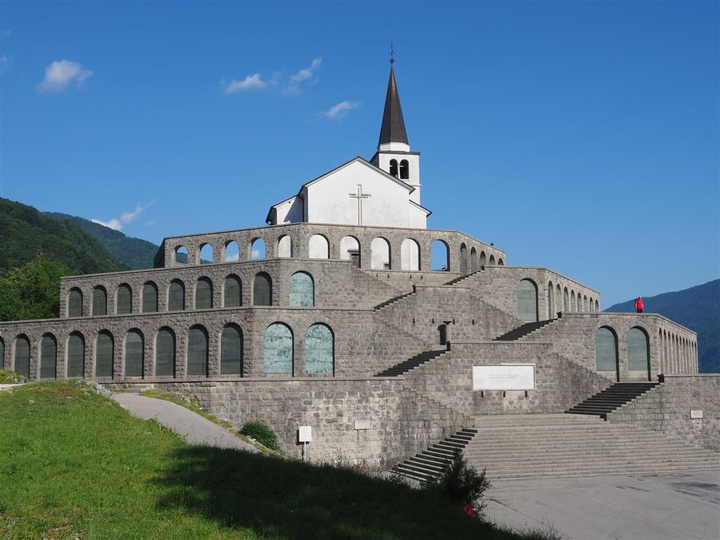Soča a krásy Júlskych Álp
