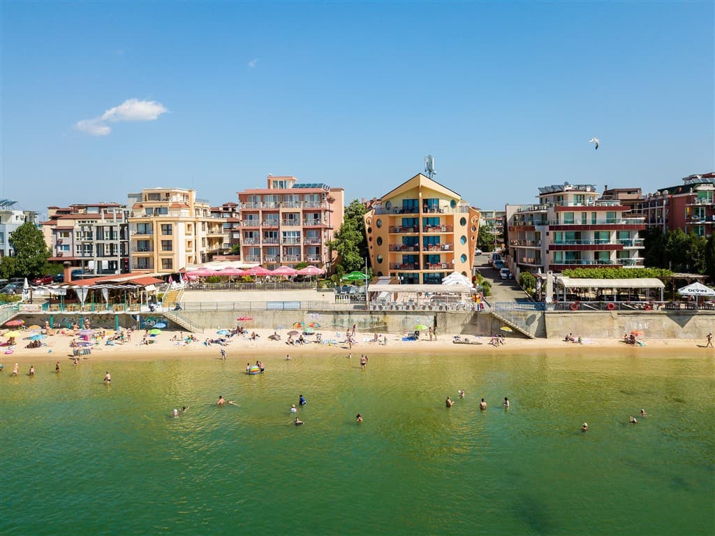 Evridika Family Hotel