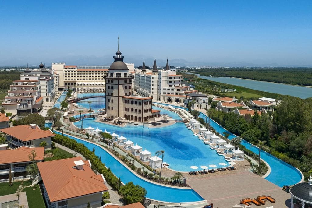 Titanic Mardan Palace
