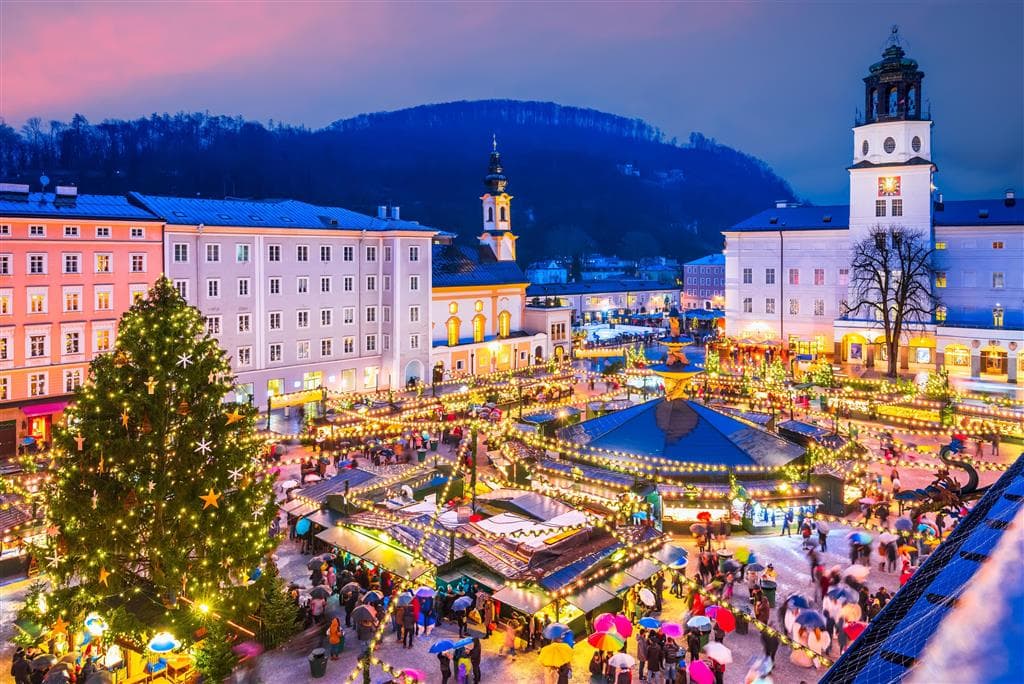 Predviačnočný Salzburg a múzeum Tichej noci