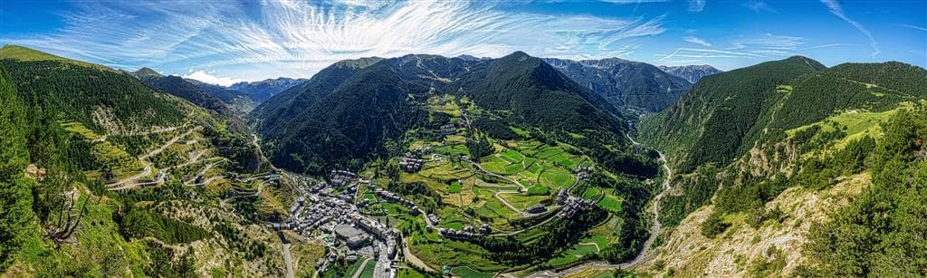 Andorra, Girona a Katalánsko