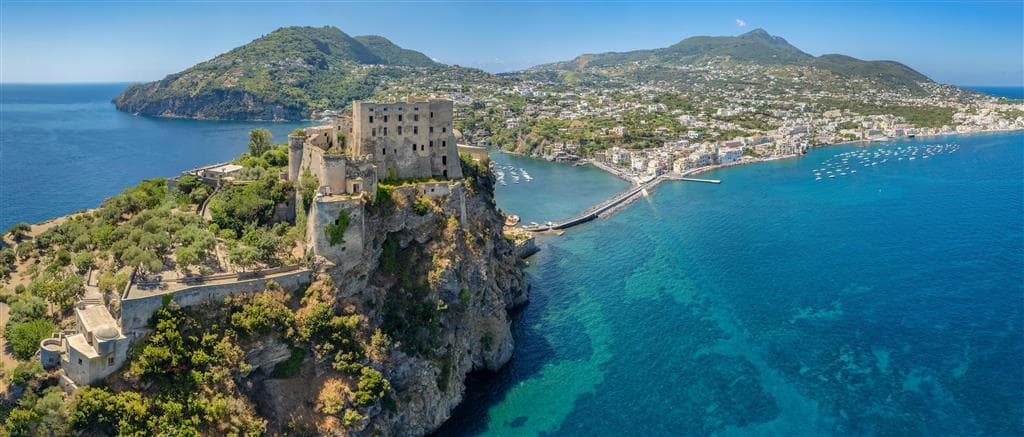 Kampánia a zázračná Ischia